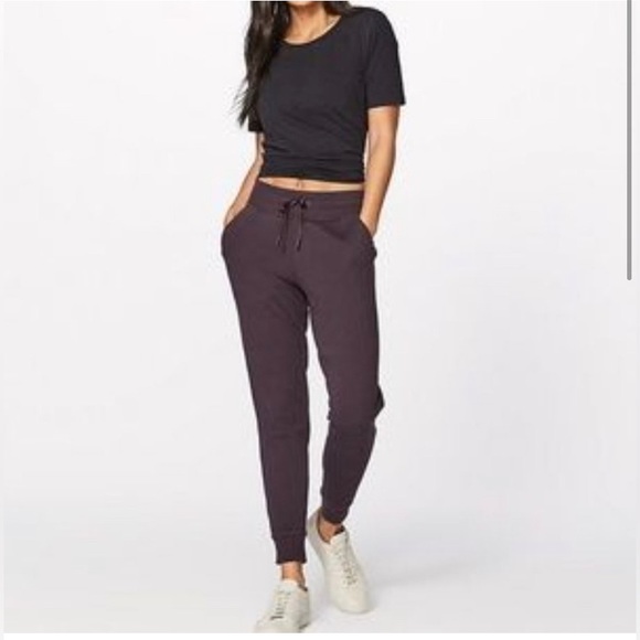 lululemon athletica Pants - NWOT Lululemon Jogger